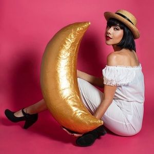 Meet your Posher, Ramona